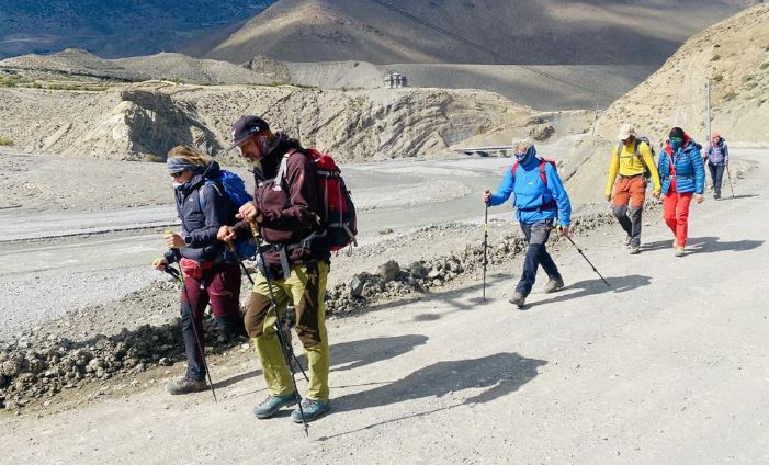 एक बर्षमा भित्रिए १० लाख पर्यटक 