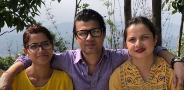 रास्वपा उम्मेदवार डा. लेखजंग थापा बिरुद्ध कान्छी पत्नीले हालेकी थिईन् मुद्धा