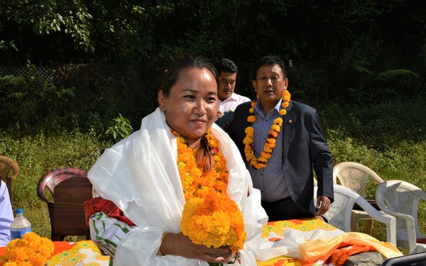 गौरीशंकरमा माओवादी उम्मेदवारलाई पछि पार्दै उमा शेर्पाको अग्रता